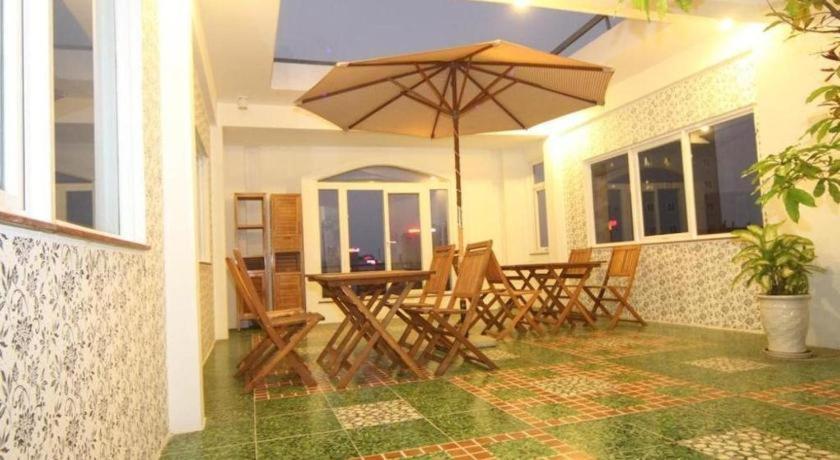Omega Da Nang Beach Hotel Extérieur photo